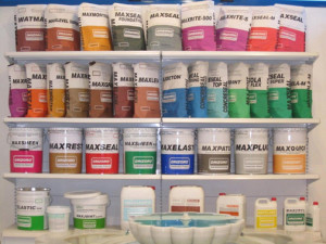 Shelf-display-drizoro-products Drizoro waterproofing coatings